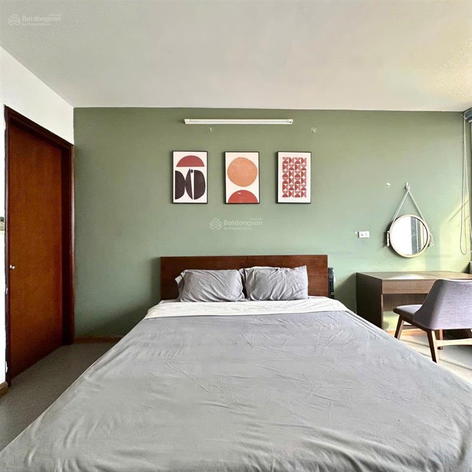Mặt phố tô ngọc vân mặt tiền 8m 8 tầng 1 hầm view hồ rất đẹp 76 tỷ