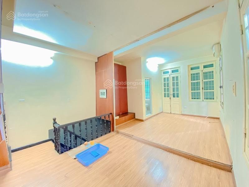 Nhà phan đình phùng 70m2 mặt tiền 10m 4 tầng 27.7 tỷ ô tô đỗ cửa