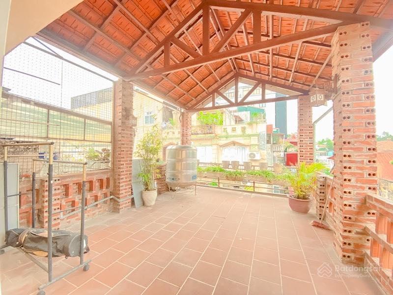 Nhà phan đình phùng 70m2 mặt tiền 10m 4 tầng 27.7 tỷ ô tô đỗ cửa