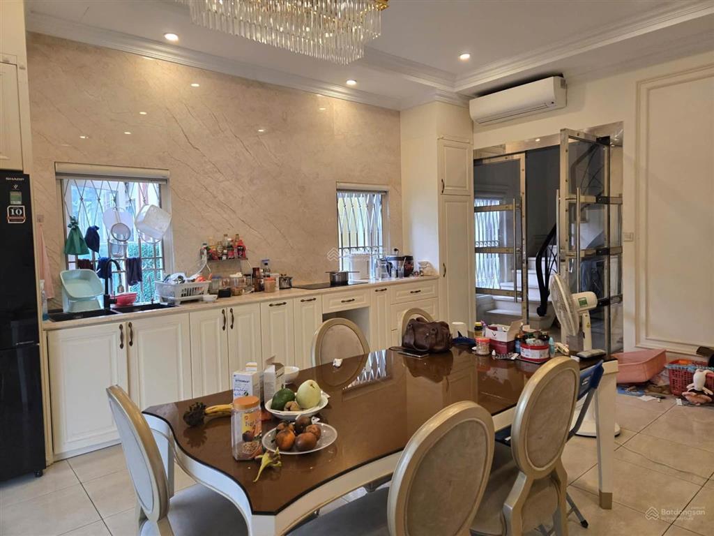 Cạnh nhà hát lớn hn mặt tiền 6.2m 6 tầng thang máy 50 tỷ lô góc 3 mặt thoáng