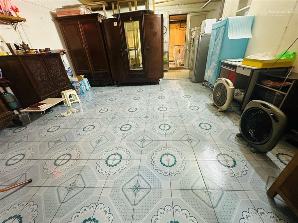 Hàng chiếu 80m2 mặt tiền 10m lô góc 3 mặt thoáng 32.5 tỷ sdcc xây khách sạn