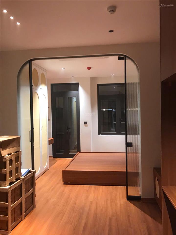 Apartment nhà đẹp yết kiêu 6 tầng thang máy lô góc 50m2 18.8 tỷ