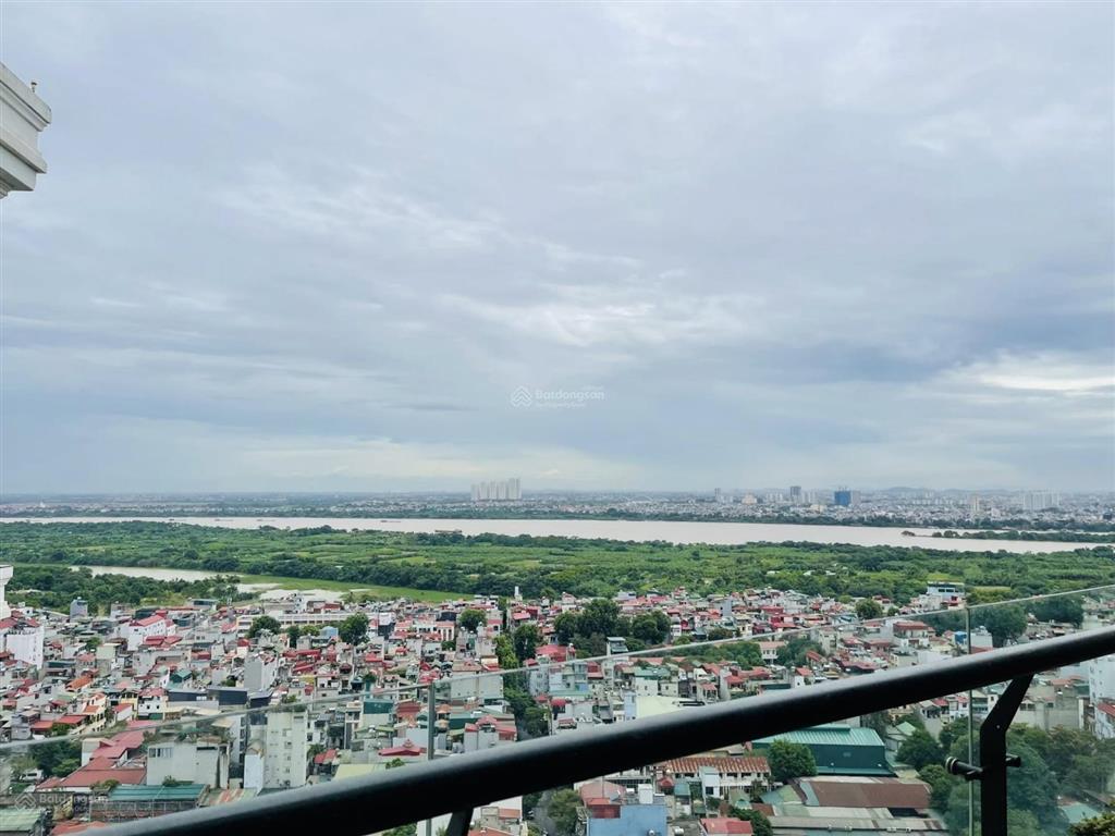 Penthouse aqua hàng bún 480m2 99 tỷ view sông hồng nội thất xịn