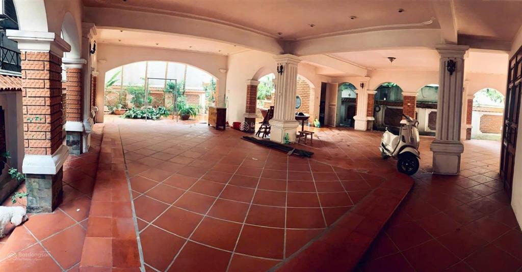 Biệt thự sân vườn mặt phố tô ngọc vân 350m² 4 tầng có bể bơi bề thế rất đẹp