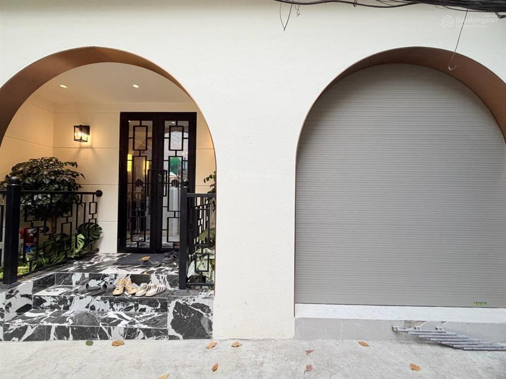 Khách sạn & apartment nhật chiêu mặt tiền 7.5m 41.5 tỷ thẳng tắp 20m ra hồ