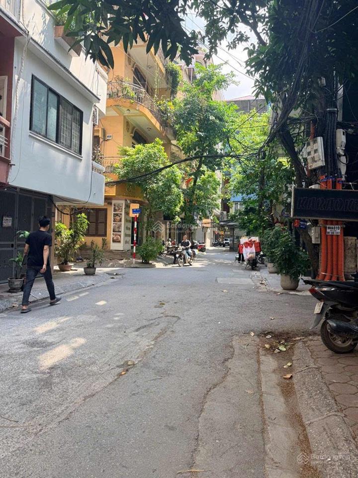 Phân lô mặt ngõ 178 thái hà 5 tầng 9.8 tỷ vỉa hè kinh doanh cực đẹp ô tô tránh