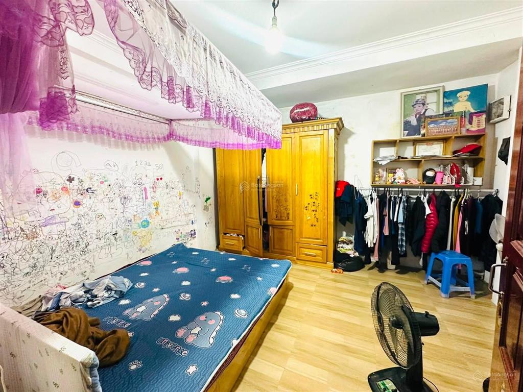 Phân lô liễu giai siêu hiếm mặt tiền 30m 130 tỷ ô tô tránh đỗ