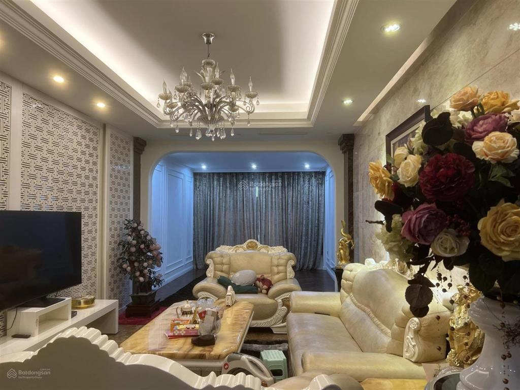 Mặt phố hàng bông 7 tầng thang máy 60 tỷ mặt tiền 4m 2 mặt thoáng
