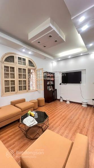Mặt phố triệu việt vương mặt tiền 7.5m 22.5 tỷ lô góc sdcc riêng biệt
