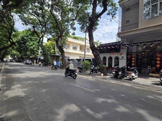 650tr/m2 480M2 Mặt Tiền 16M Mặt Phố Cạnh Vườn Hoa Yéc Xanh SDCC Thổ Cư