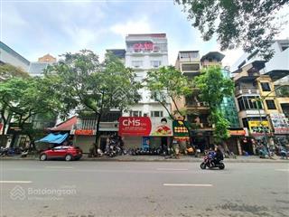 Tòa văn phòng trần đại nghĩa 450m2 9 tầng mt 15m . vỉa hè rộng dt 500tr/th