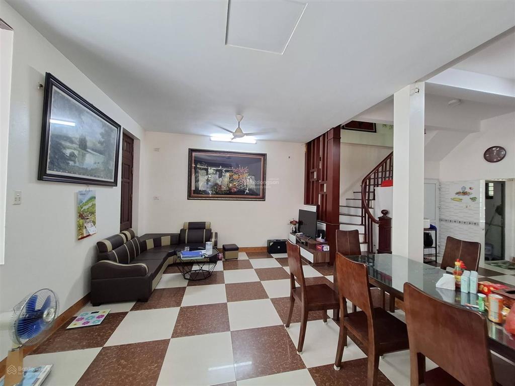 Mặt hồ tây 556m2 mặt tiền 24m full thổ cư 380 tỷ thiện chí đàm phán