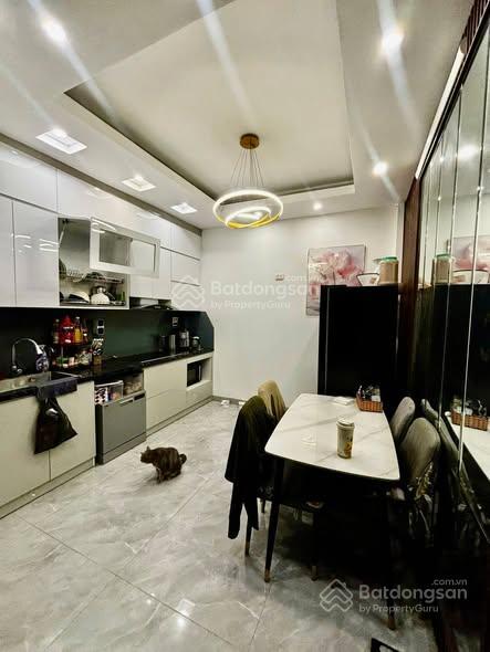 800tr/m2 trục bà triệu mặt tiền 11m 240m2 có gpxd 7 nổi 1 hầm