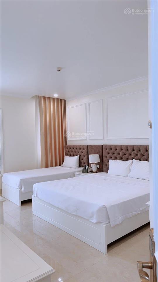 Khách sạn lô góc 4 mặt thoáng 52 phòng 600m2 thổ cư cạnh vinpearl hạ long 118 tỷ