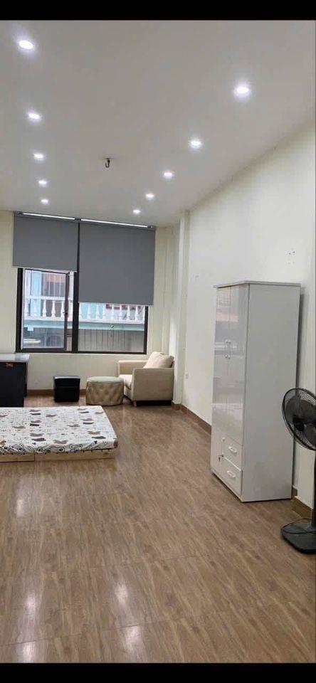 17.5 tỷ Thụy Khuê 60M2 Lô Góc 3 Mặt Tiền Ngõ Rộng 5M Thẳng Tắp Ra Phố