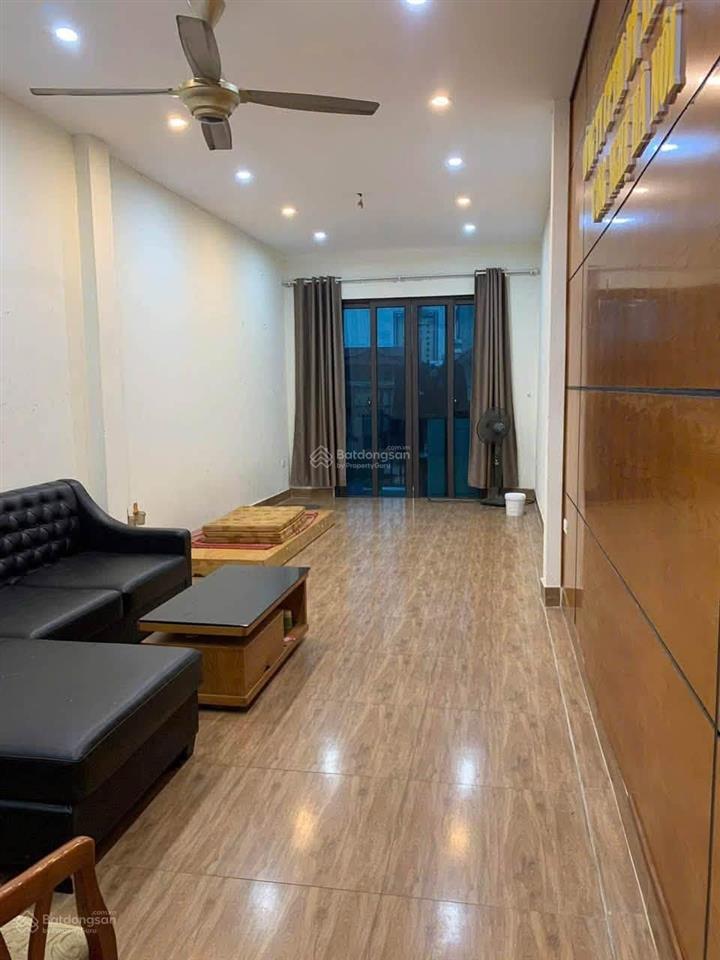 17.5 tỷ thụy khuê 60m2 lô góc 3 mặt tiền ngõ 5m, vị trí đẹp, thẳng tắp ra phố