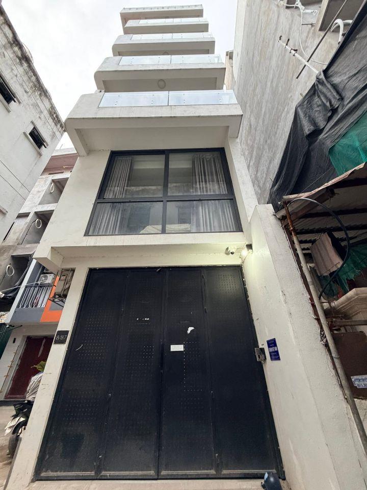 Apartment Trịnh Công Sơn Lô Góc 8 Tầng -Ô TÔ Đỗ Cửa -27.5 Tỷ Cách phố 20m
