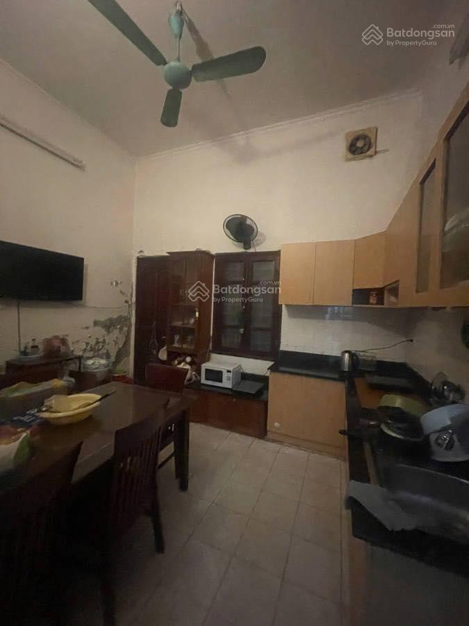 Tô ngọc vân gpxd 9 tầng 180m2 mặt tiền 10m, 98 tỷ có vỉa hè cách hồ tây 200m