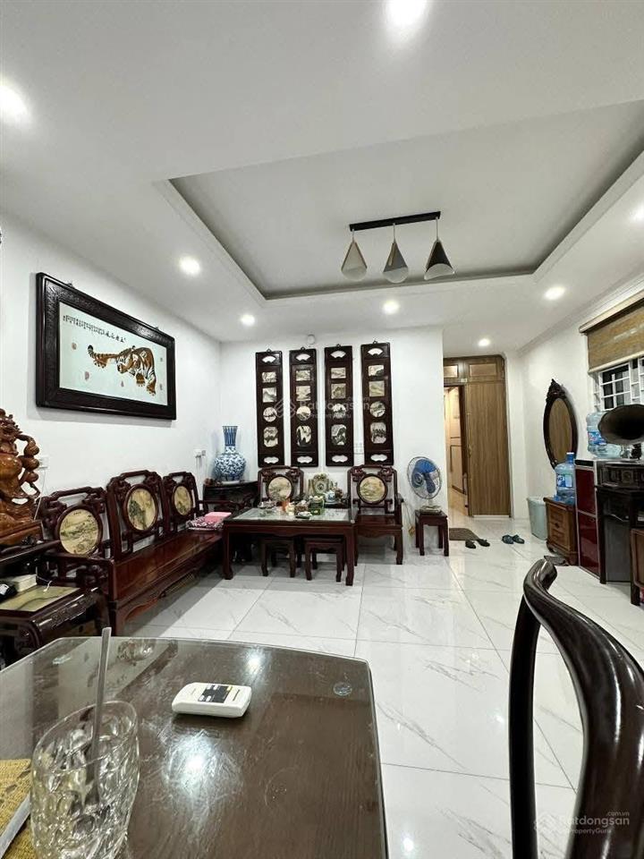 9 tầng phố lý nam đế, mặt tiền 6m, 100 tỷ nhà đẹp 2 thoáng dòng tiền 120tr/th