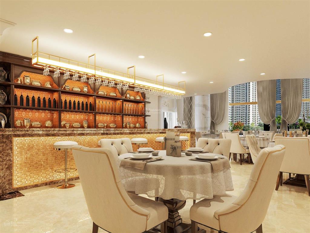 Chuyển nhượng khách sạn 4* hạ long mặt hoàng quốc việt 1470m2 lâu dài 88 phòng