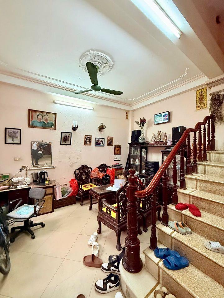 Cạnh Nhà Thờ Lớn Lý Quốc Sư Mặt Tiền 6.2M 120M2 SDCC Pháp lý chuẩn