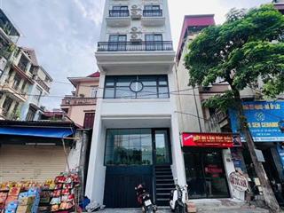Mặt phố nguyễn đình hoàn 9 tầng 1 hầm 55 tỷ apartment dòng tiền 200tr/th