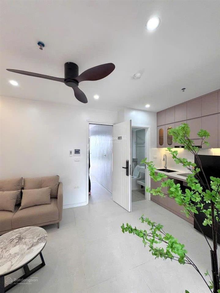Mặt phố nguyễn đình hoàn 9 tầng 1 hầm 55 tỷ apartment dòng tiền 200tr/th