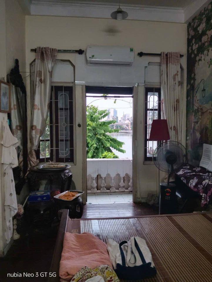 Mặt Phố Mai Anh Tuấn View Hồ Hoàng Cầu 50M2 5 Tầng 22.5 Tỷ Vị Trí đẹp ổn định