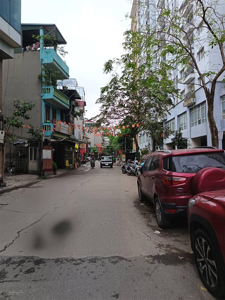 Phân lô hồ hoàng cầu 150m2 mặt tiền 7m 75 tỷ vỉa hè kd ô tô đỗ quy hoạch ổn định