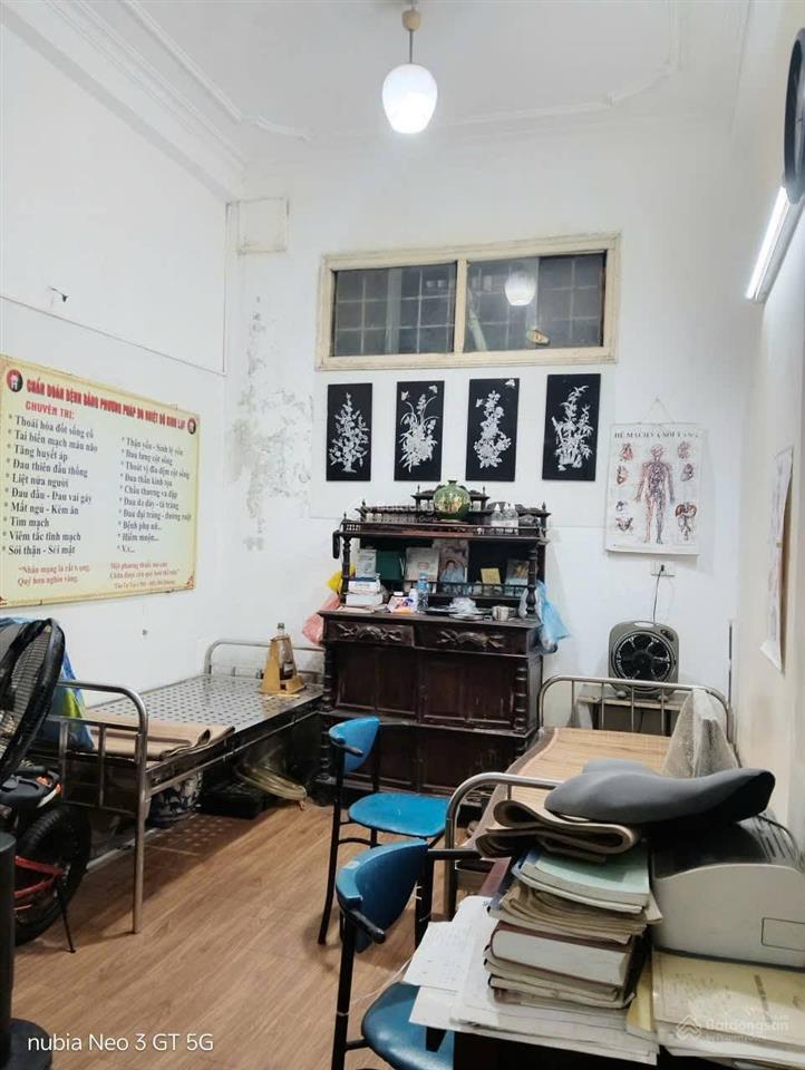 Mặt phố mai anh tuấn view hồ hoàng cầu, 50m2, 5 tầng, 22.5 tỷ vị trí đẹp ổn định