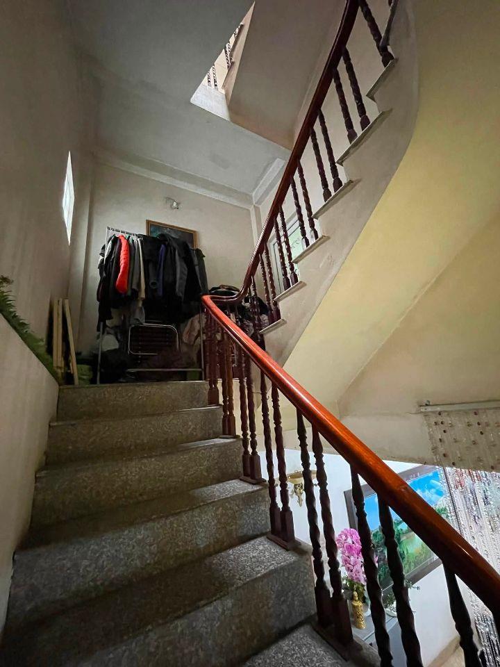 Phố Mã Mây Đầu Hàng Bạc 120M2 4 Tầng 98 Tỷ Mặt tiền rộng pháp lý chuẩn 