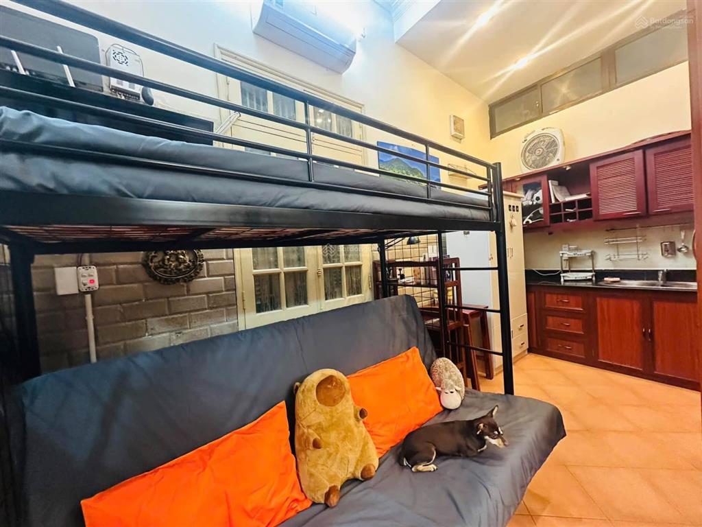 Lê văn lương 180m2 mặt tiền 6.6m ô tô  ngõ thông sát phố gpxd 9 tầng