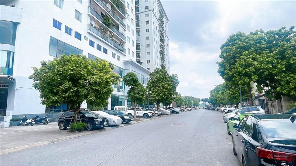 Võ chí công 200m2 mặt tiền 10m 88 tỷ vỉa hè ô tô đỗ qh ổn định xây tòa rất đẹp