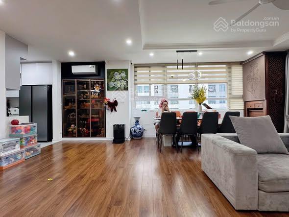 Võ chí công 200m2 mặt tiền 10m 88 tỷ vỉa hè ô tô đỗ qh ổn định xây tòa rất đẹp