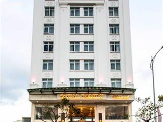 Khách sạn 130 phòng boutique 5* cách hồ gươm 12 phút đi xe 900m2 14 tầng