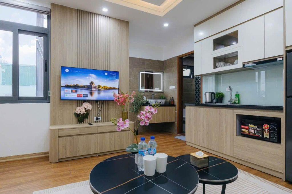 Apartment Trịnh Công Sơn 170M2 8 Tầng 69 Tỷ Dòng Tiền 450tr/th Nội thất đẹp gần phố