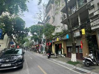 Mặt phố Trúc Bạch 100M2 56 Tỷ 4 Tầng SDCC Riêng Biệt View Hồ Xây Apartment