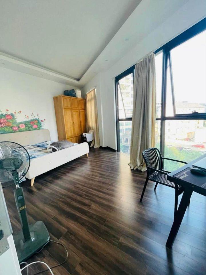 Giảng Võ 100M2 28 Tỷ Ô TÔ – Sát Phố Vị Trí đẹp xây building quá ok 