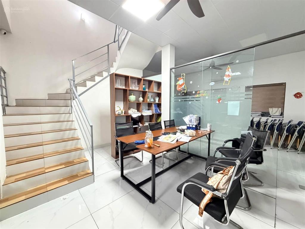 Trần quang diệu 350m2 mặt tiền 10m 115 tỷ vỉa hè kinh doanh ô tô tránh