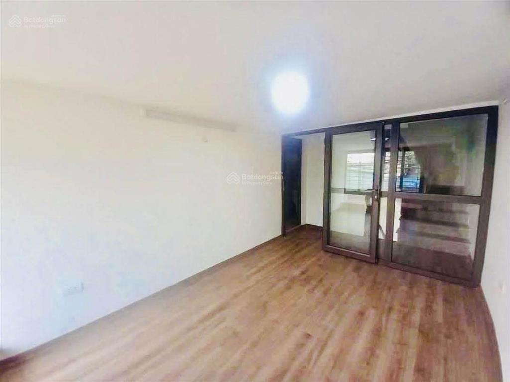 Phố hàng bún nguyễn trường tộ 450m2 400 tỷ 1 sổ 1 chủ làm việc cc