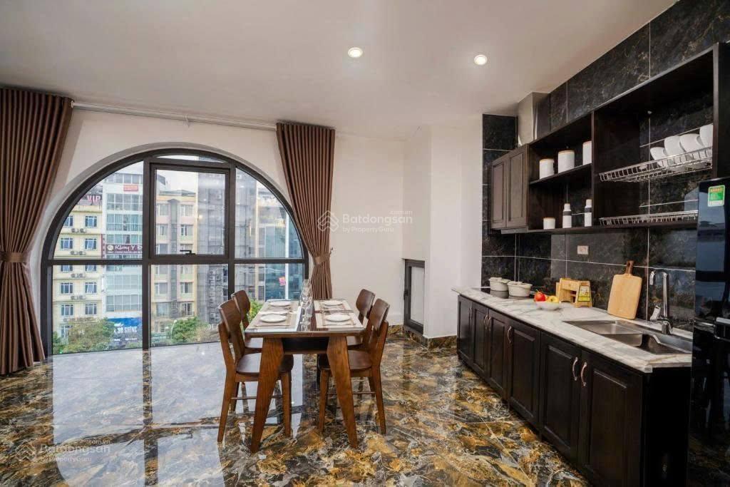 Khách sạn trung tâm ba đình  hoàn kiếm mặt tiền 8.5m 25 phòng 78 tỷ