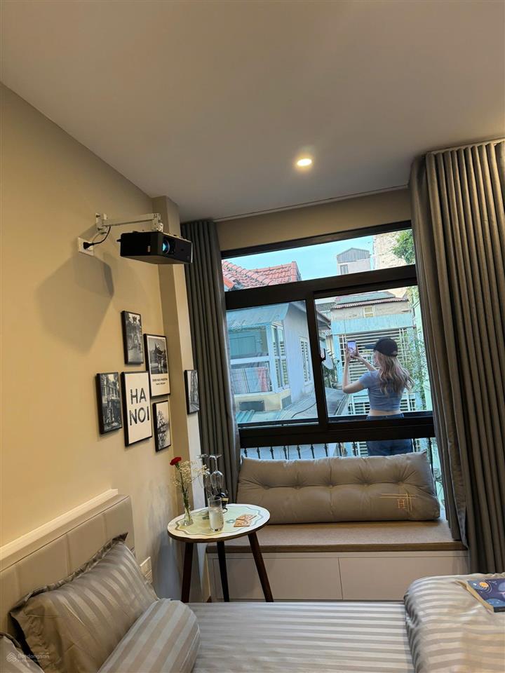 Nhà đẹp lý nam đế 7 tầng thang máy  ô tô  36 tỷ ở + cho thuê 100tr/th