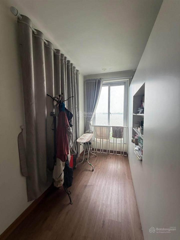Phố nguyễn đình thi mặt tiền 10m lô góc 6 tầng 235 tỷ, vị trí đắc địa