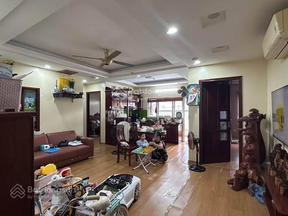 Mặt phố lý nam đế 90m2 66 tỷ 1 sổ 1 chủ vuông đẹp giao dịch luôn bên lẻ