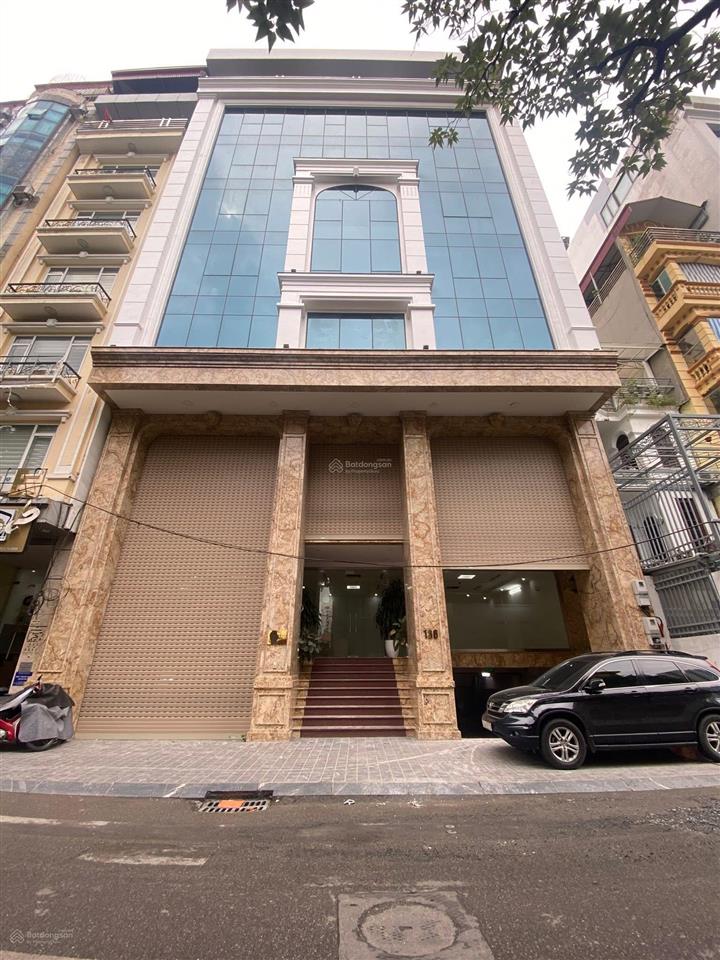 Tòa văn phòng mặt phố nguyễn văn huyên 400m2 11 tầng 2 hầm pccc gpxd đầy đủ