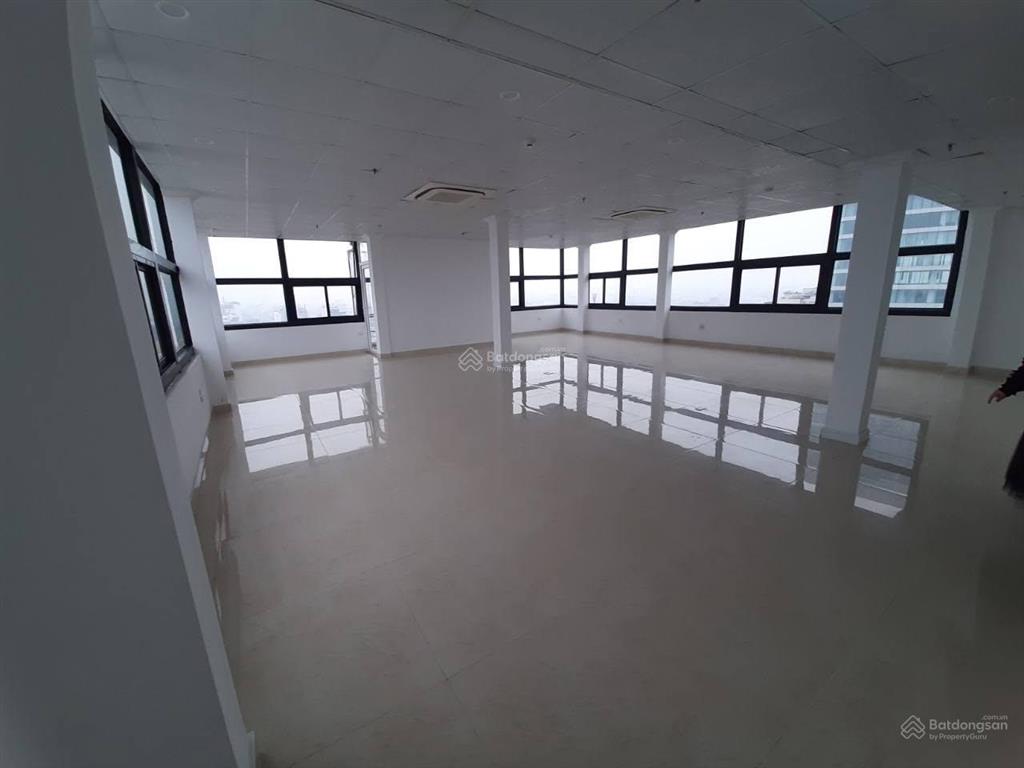 Phố lê trọng tấn vỉa hè ô tô tránh 110m2 7 nổi 1 hầm 56 tỷ dòng tiền gần 2 tỷ/năm