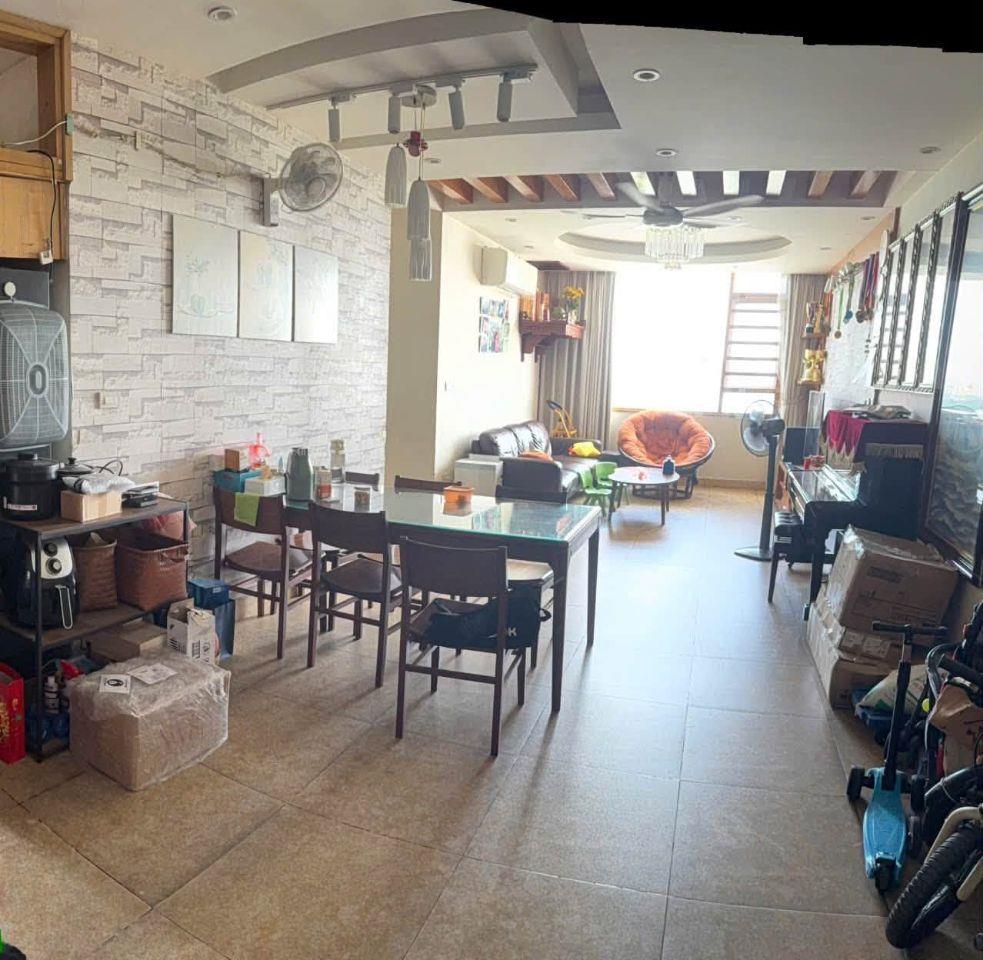 Phố Bà Triệu 230M2 Mặt Tiền 7.5M Sổ đỏ chính chủ Vị Trí đẹp không lỗi phong thủy