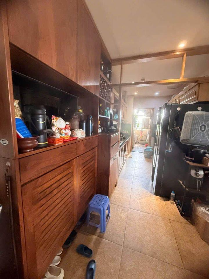 Phố Bà Triệu 230M2 Mặt Tiền 7.5M Sổ đỏ chính chủ Vị Trí đẹp không lỗi phong thủy