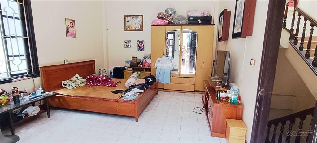 Kim mã lô góc 2 mặt tiền rất đẹp 4 tầng 33 tỷ vỉa hè kinh doanh ô tô tránh