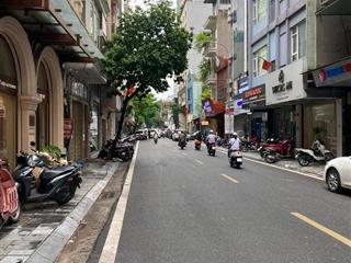 Phố Triệu Việt Vương 70M2 Mặt Tiền 4.5M 1 Sổ 1 Chủ Riêng Biệt . Đoạn đẹp vỉa hè rộng